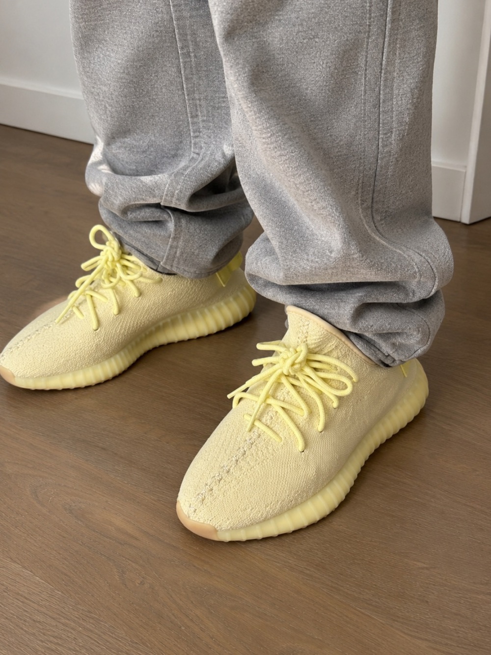 Yeezy Boost 350 sneakers